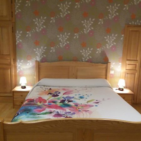 Bed and Breakfast Le P'Tit Bonheur Chilly-sur-Salins Экстерьер фото