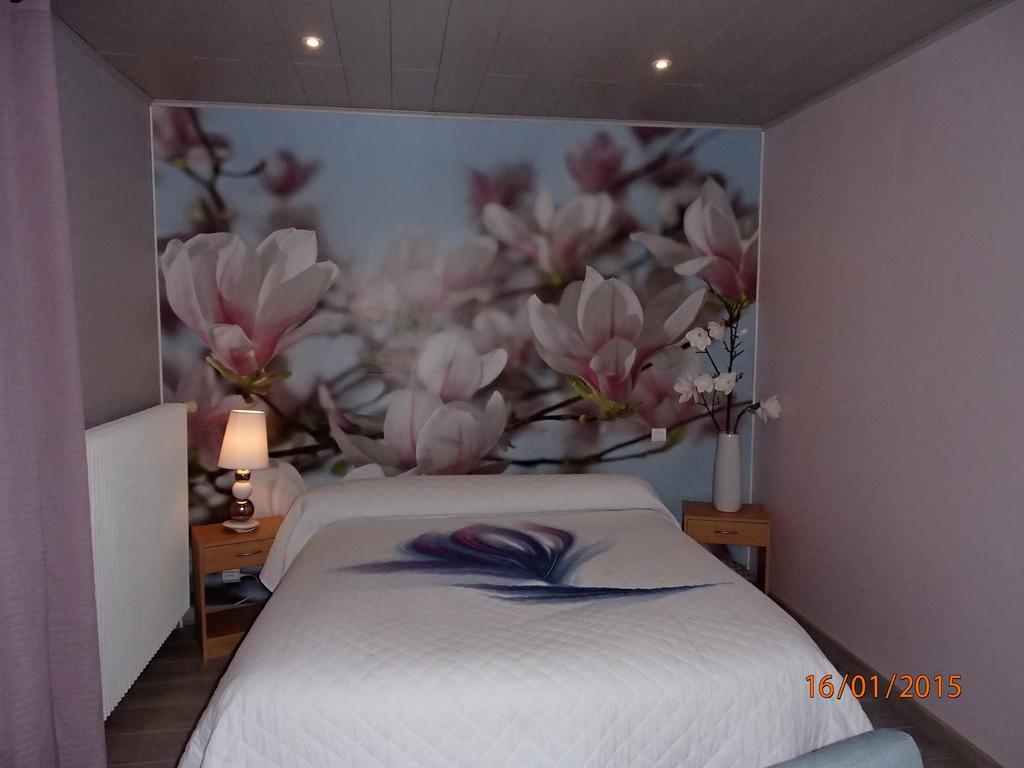 Bed and Breakfast Le P'Tit Bonheur Chilly-sur-Salins Экстерьер фото