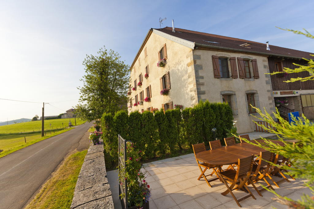 Bed and Breakfast Le P'Tit Bonheur Chilly-sur-Salins Экстерьер фото